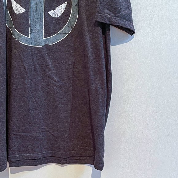 Xtreme Marvel Deadpool Logo Grey Graphic Short-Sleeve Tshirt Tee Sz XL - Picture 3 of 7